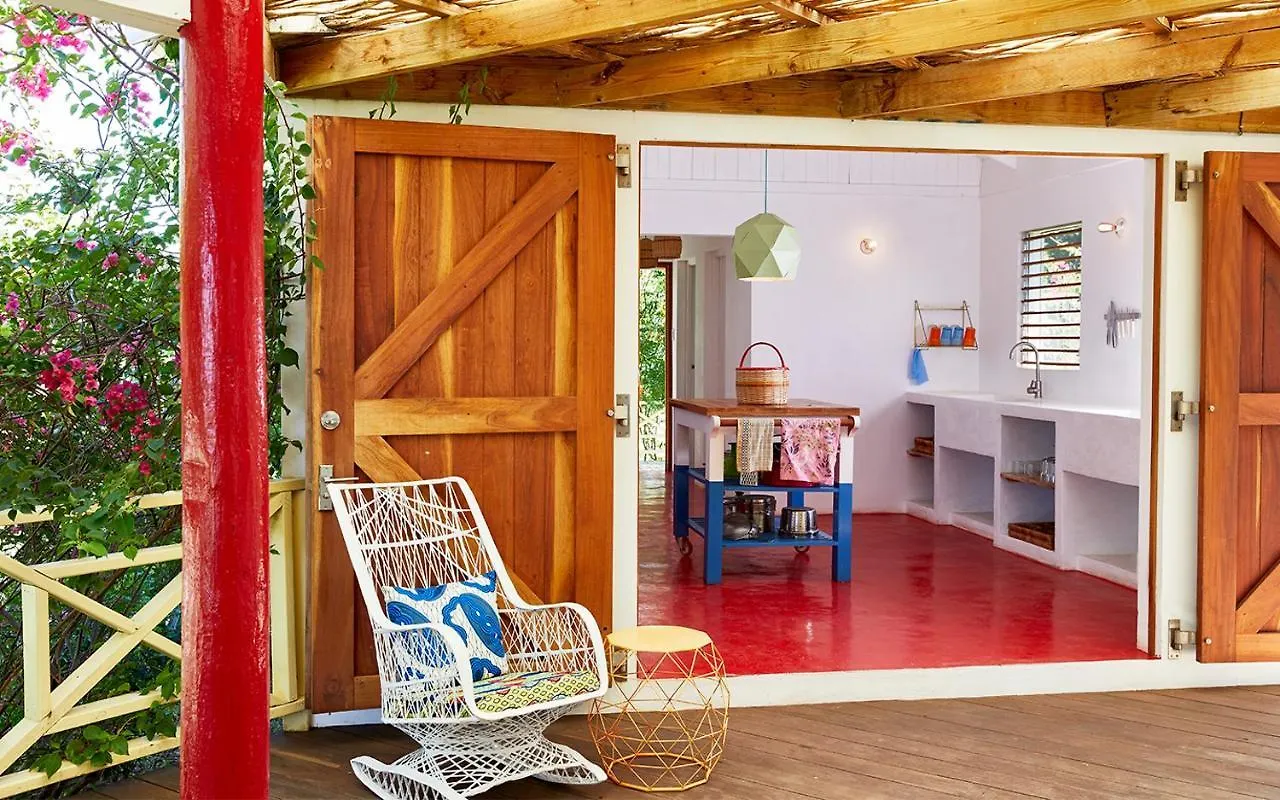 Jakes Hotel تريجر آيلاند بيتش جامايكا