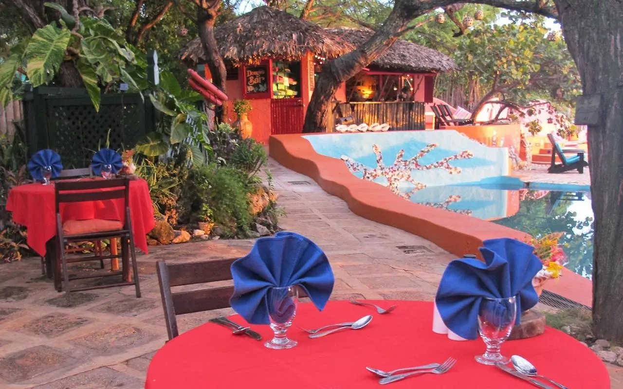 Jakes Hotel تريجر آيلاند بيتش